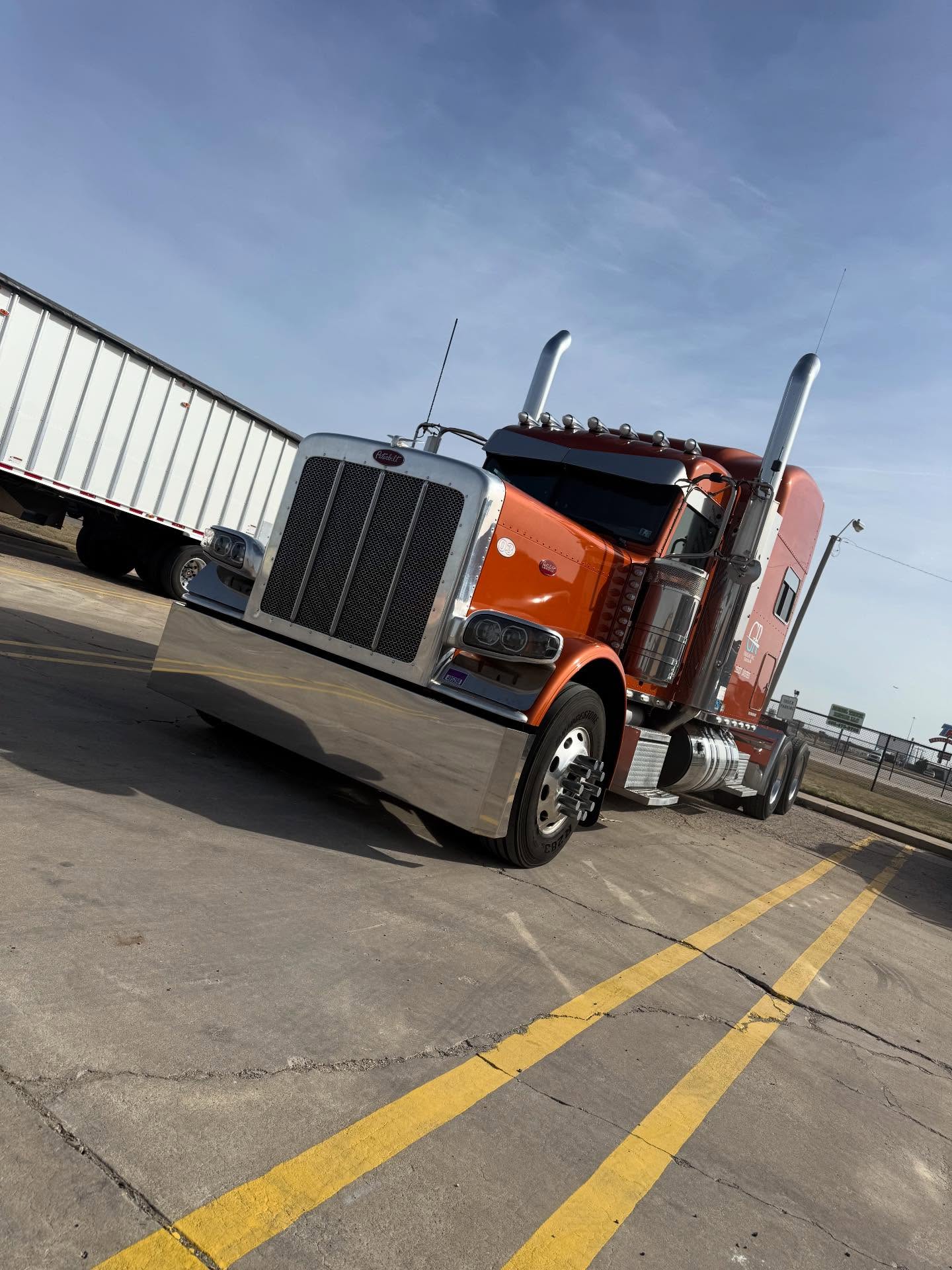Camión Peterbilt de Power Truck Services LLC